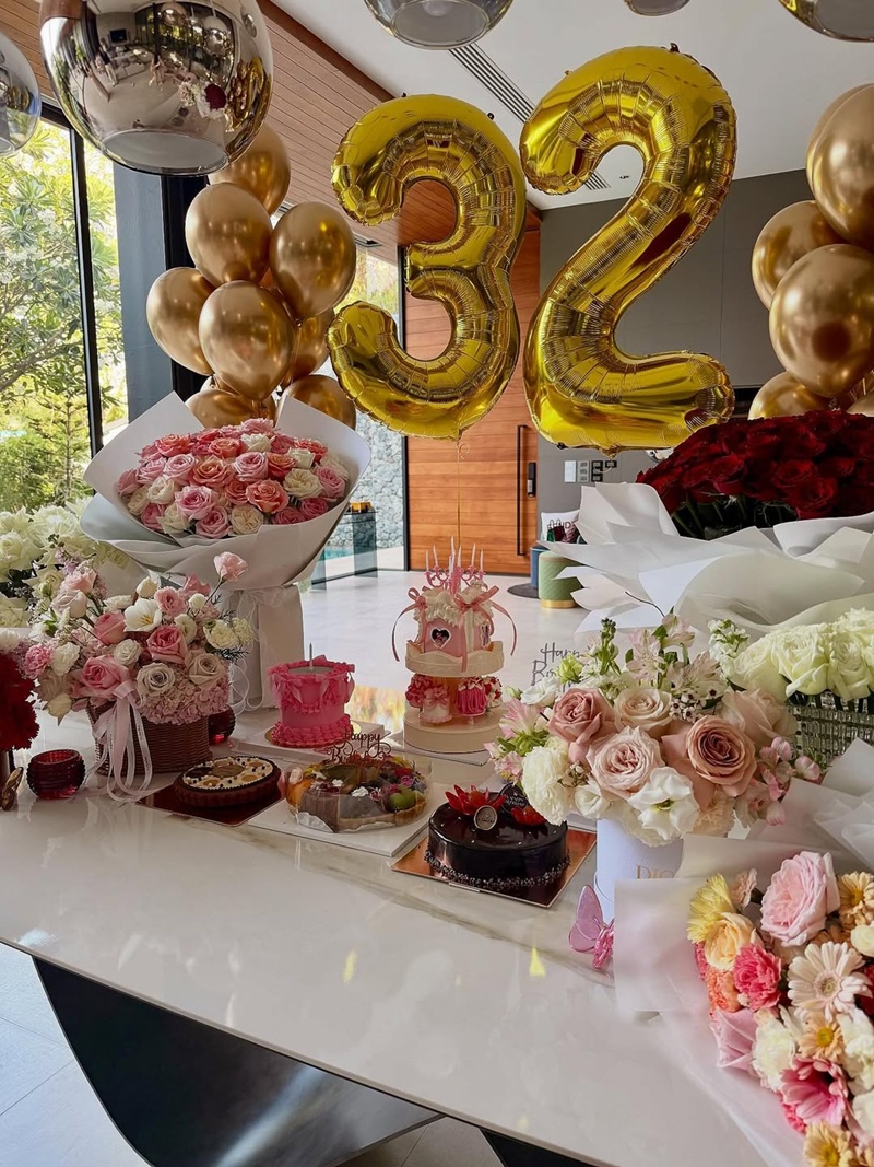 แคท ซอนญ่า ฉลองวันเกิดในวัย 32 ปี