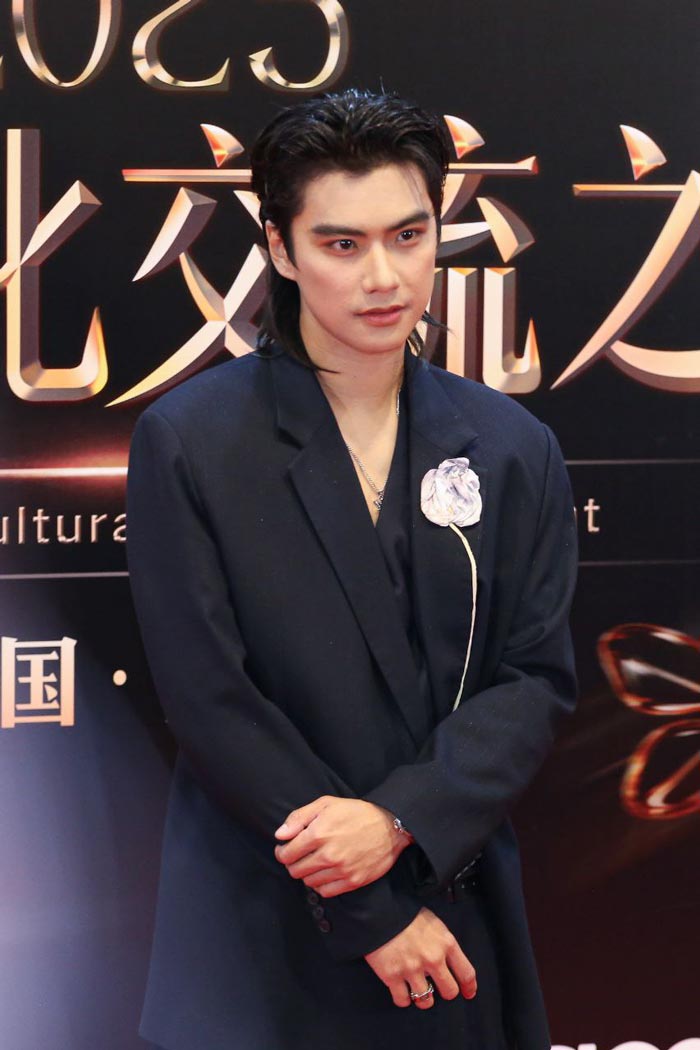 พรมแดง Weibo Cultural Exchange Night in Thailand 2025