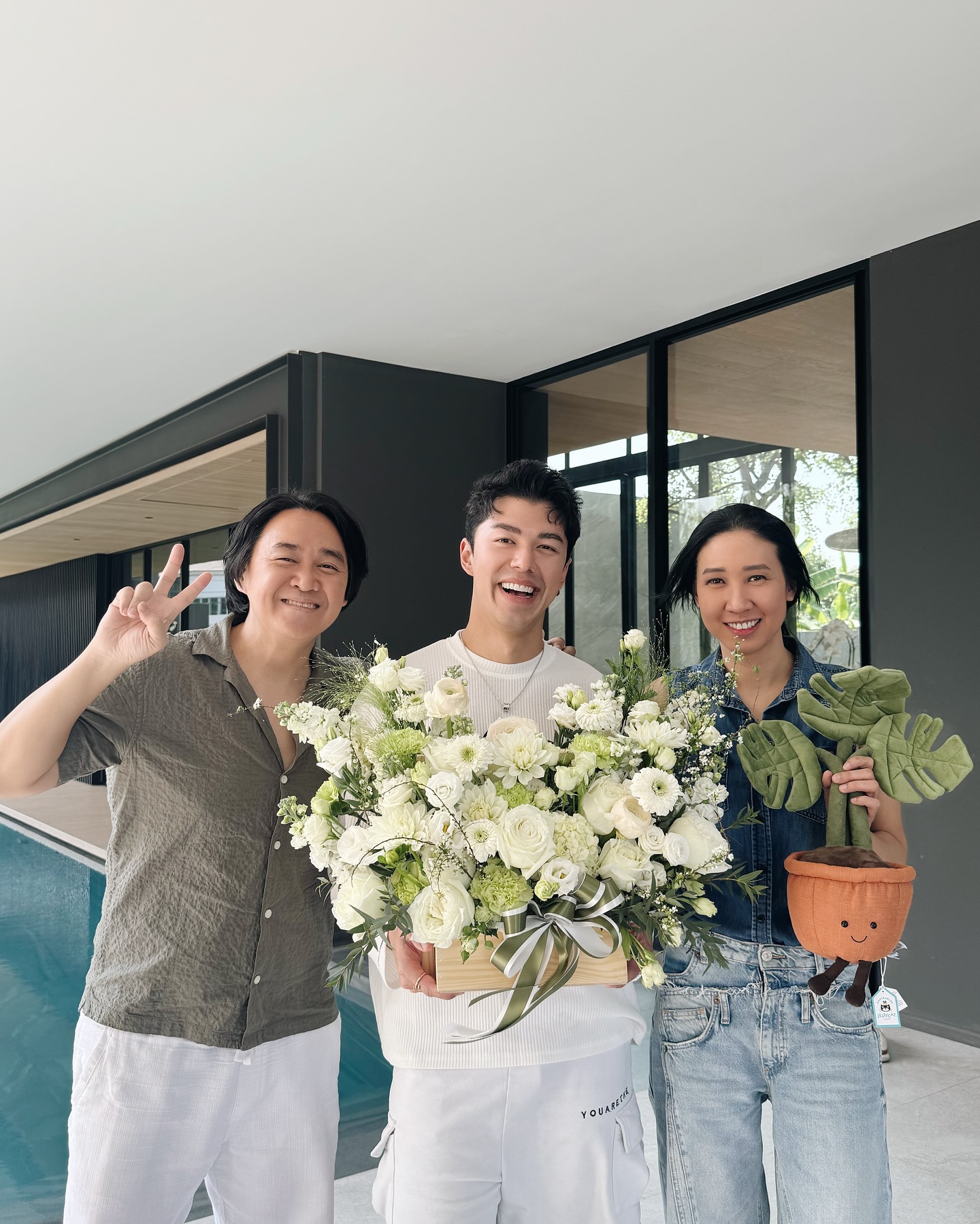 นาย ณภัทร ทำบุญขึ้นบ้านใหม่ 