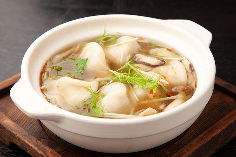 เกี๊ยวต้ม เมนูอาหารมงคล เมนูอาหารความหมายดี เมนูตรุษจีน เมนูอาหาร