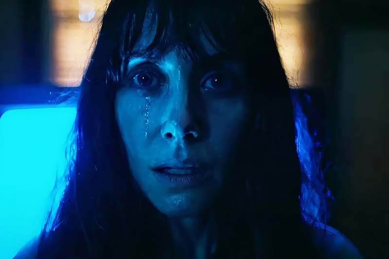 ภาพนักแสดง อลิสัน บรี ในหนัง Together ดูดร่างสร้างรัก