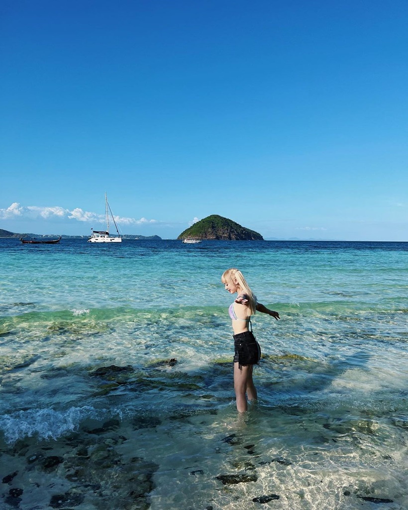 พลอยชมพู