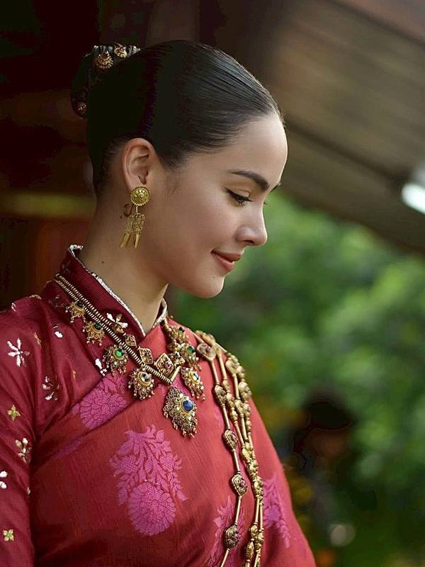 ญาญ่า อุรัสยา