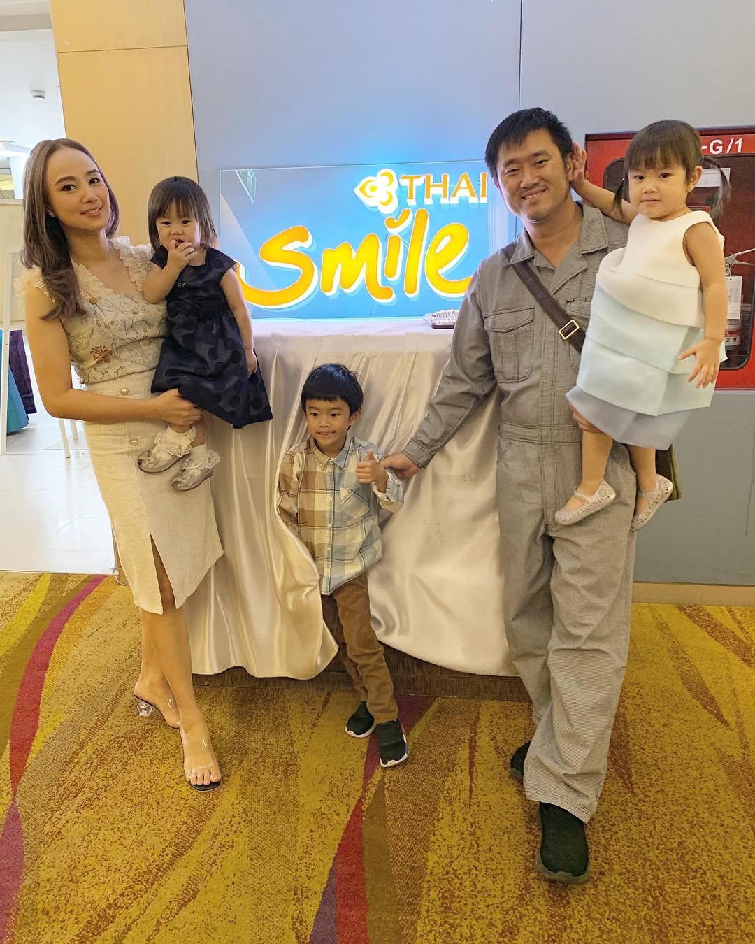 กุญแจซอล กับสามีและลูก ๆ