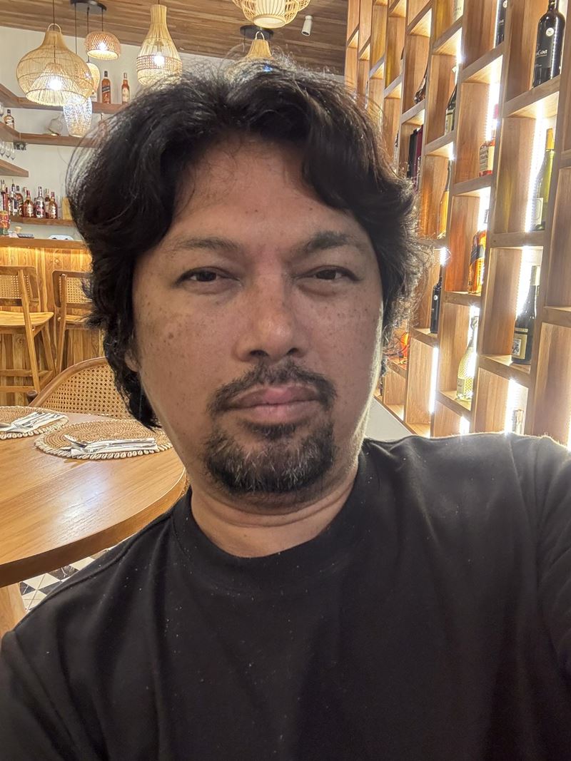 เสก โลโซ 