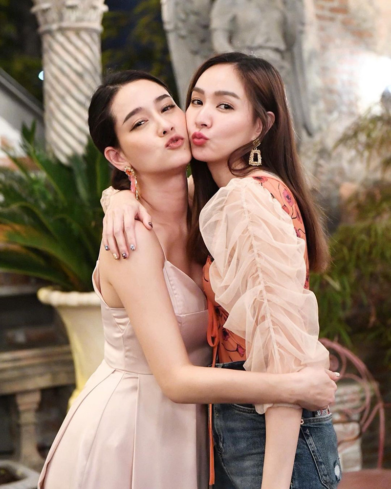 โม อมีนา โฟร์ ศกลรัตน์