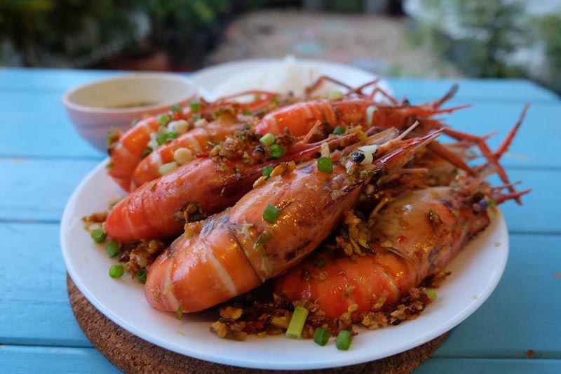 กุ้งคั่วพริกเกลือ