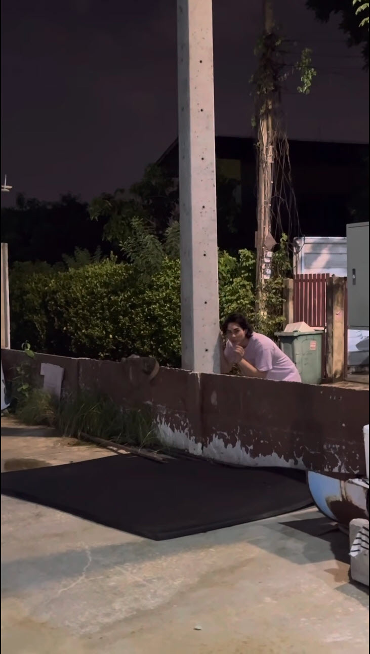 แน็ก ชาลี