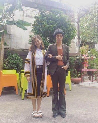 แอมมี่ วี วิโอเลต