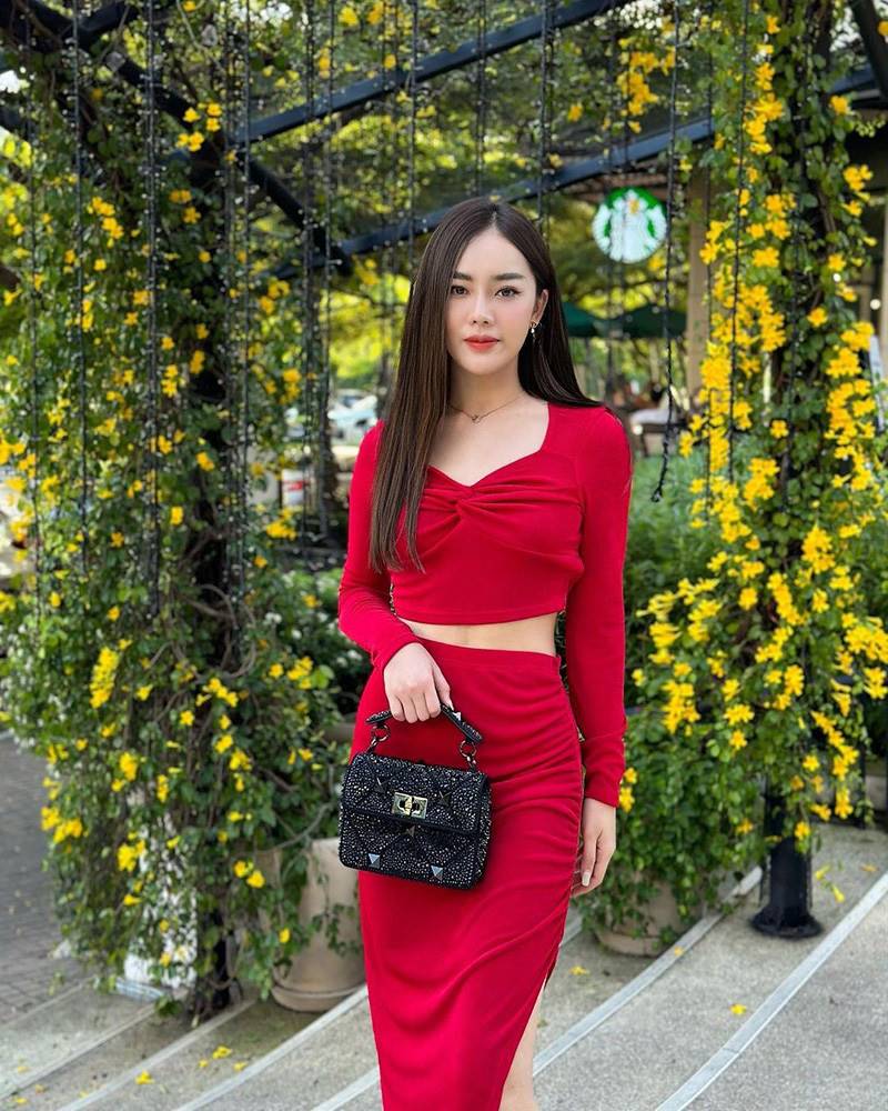 เส้นด้าย สอดอ Style