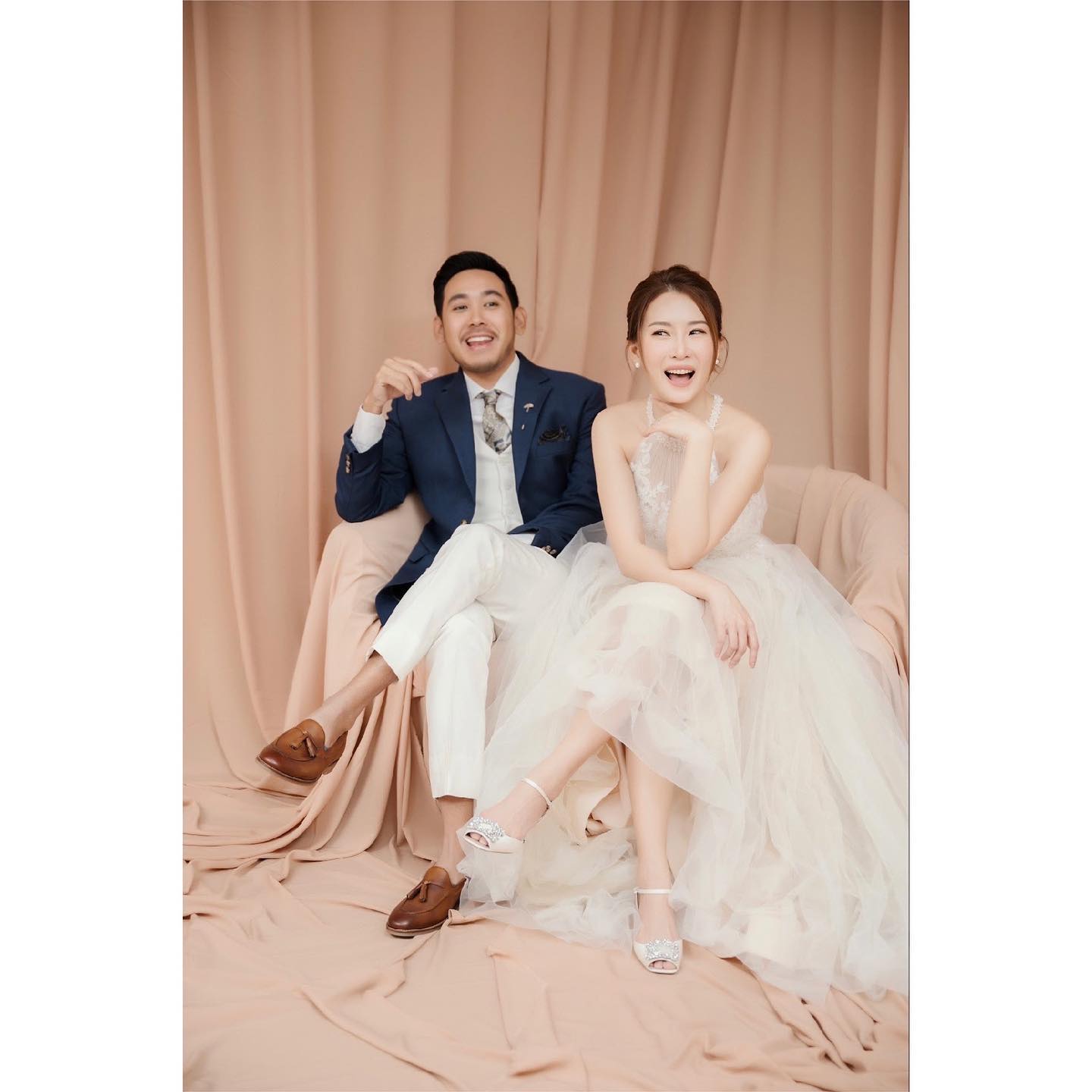 เบลล์ เกิร์ลลี่ เบอร์รี่