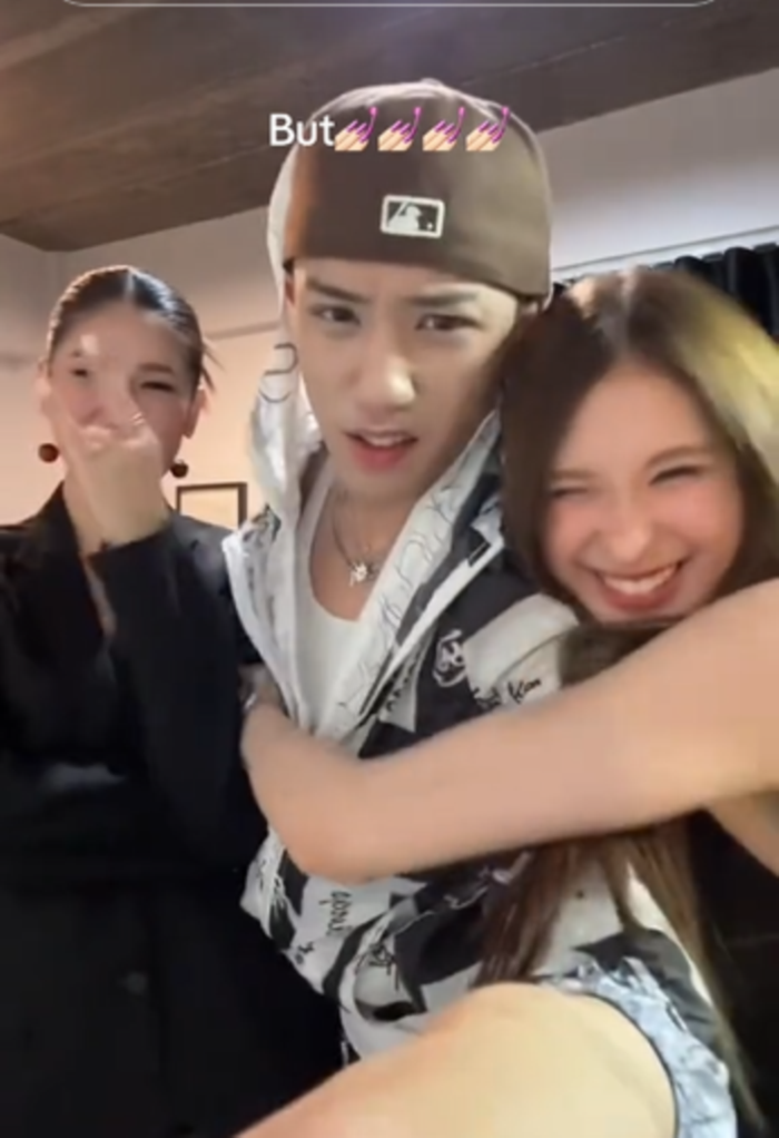 เซย่า - มิย่า ทองเจือ 