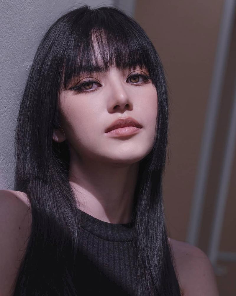 ใหม่ ดาวิกา