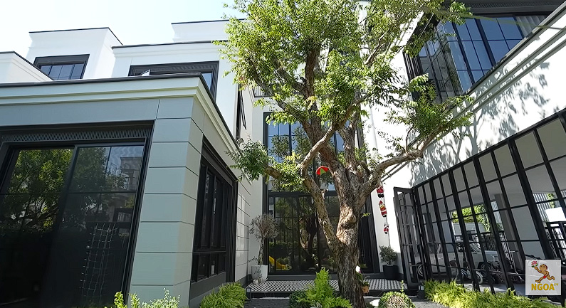 บ้าน ตู่ ภพธร ตีท้ายครัว