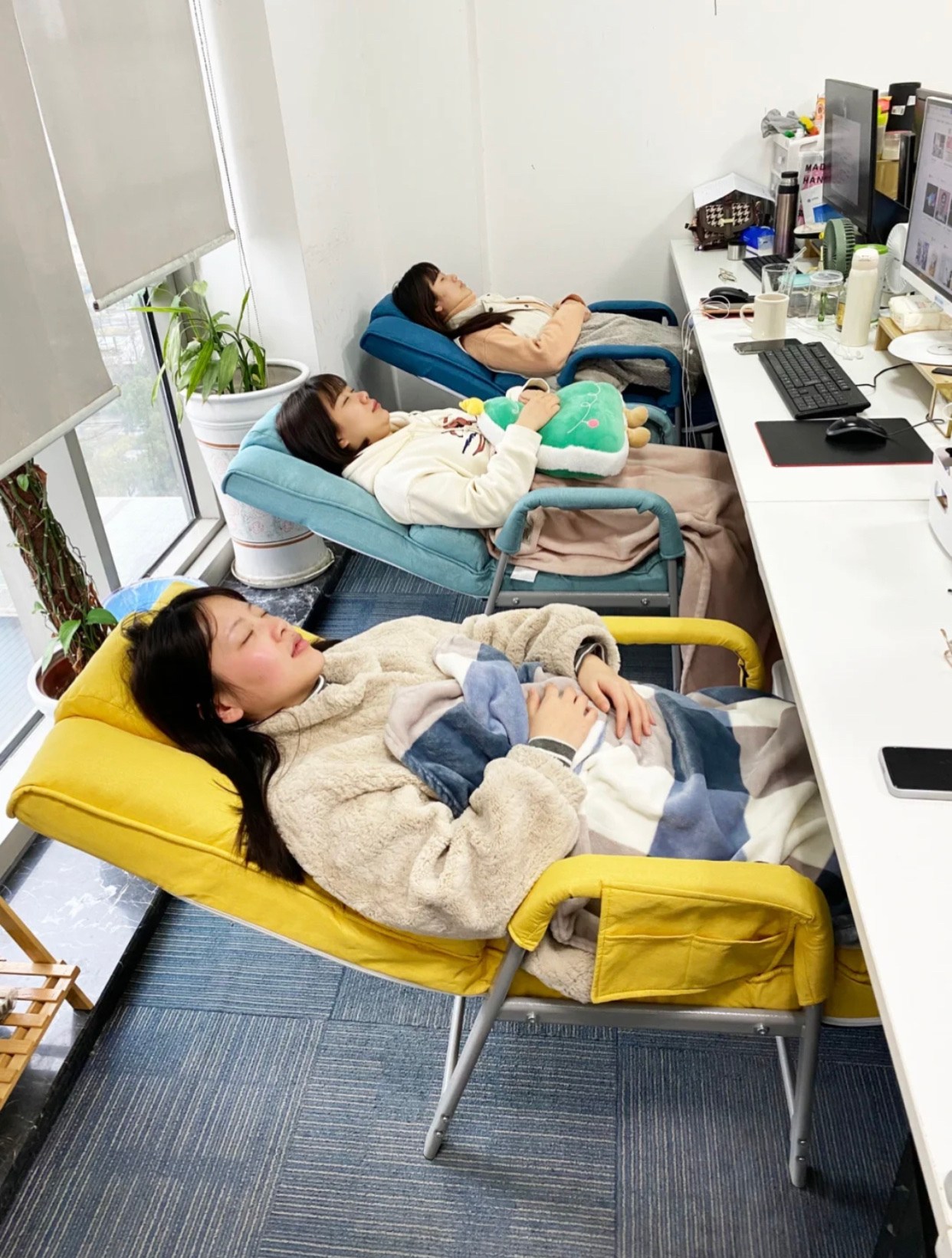 เก้าอี้ออฟฟิศ