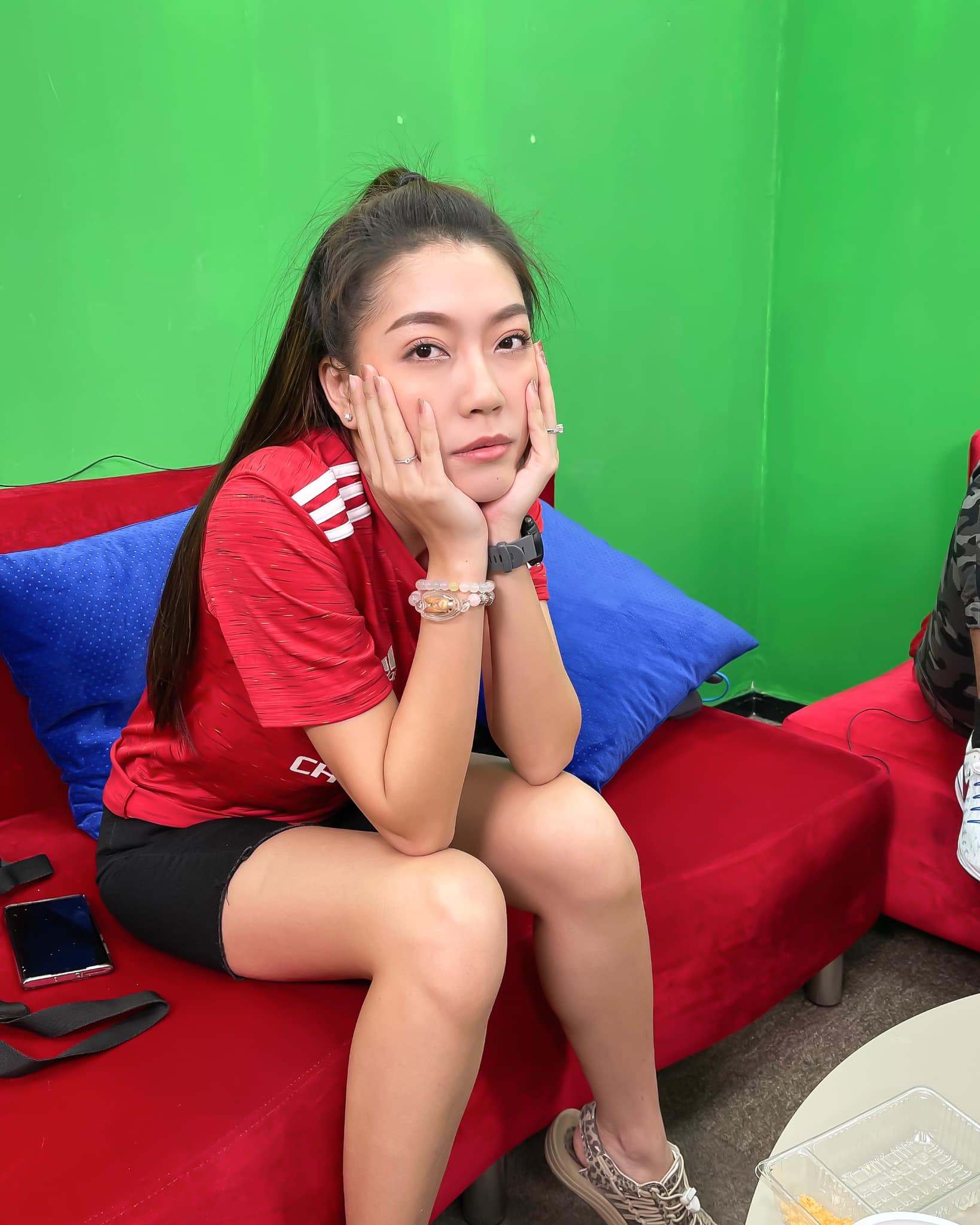 พีชชี่ วรันธร