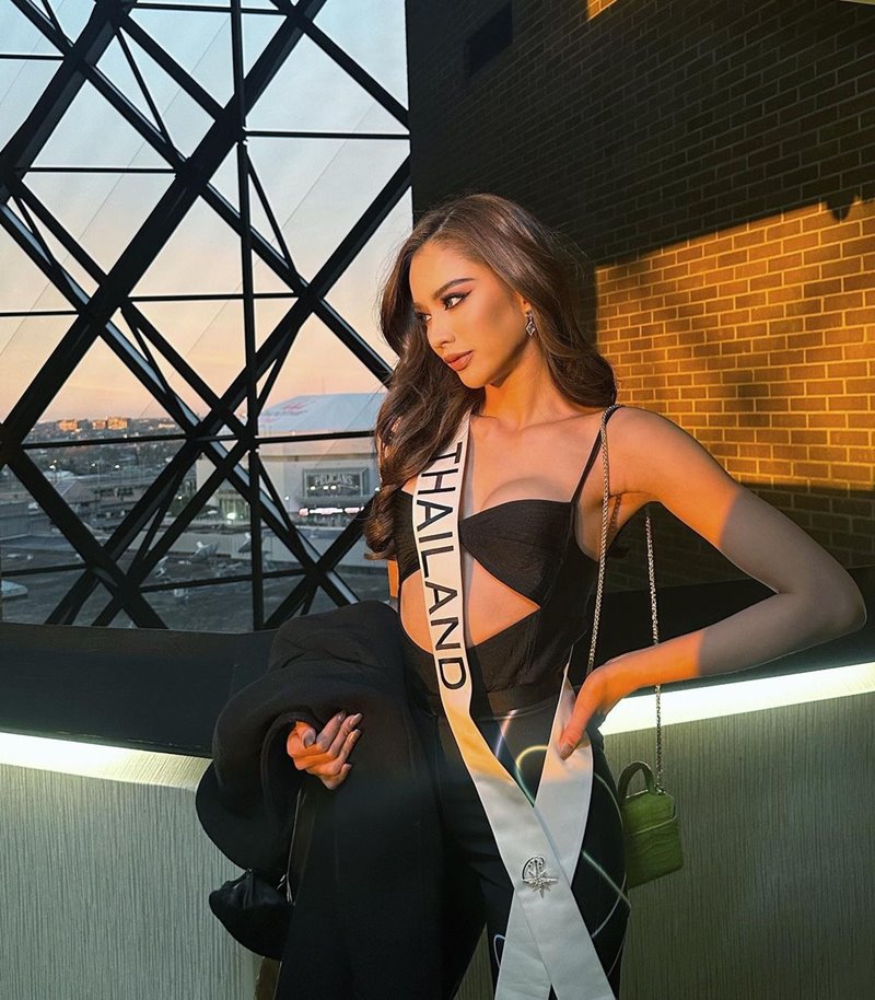 แอนนา เสืองามเอี่ยม