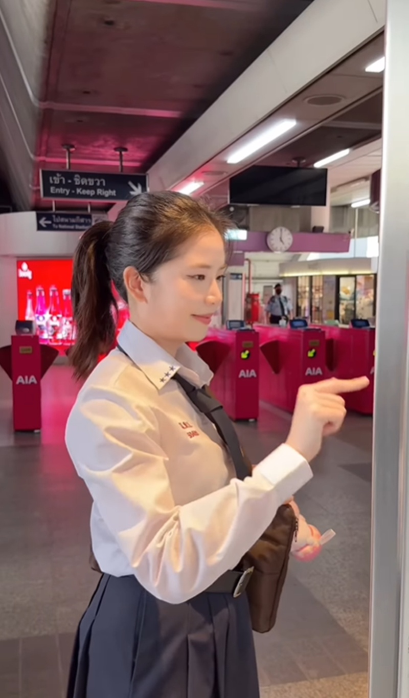 ฝน ศนันธฉัตร