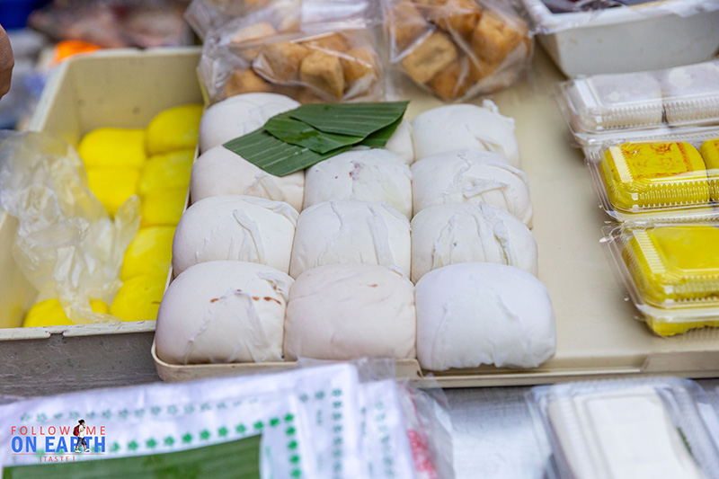 ตลาดตรอกหม้อ เสาชิงช้า