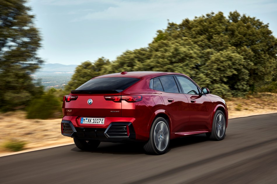 bmw ix2