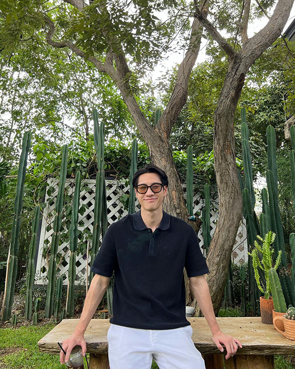 ไบร์ท รพีพงศ์