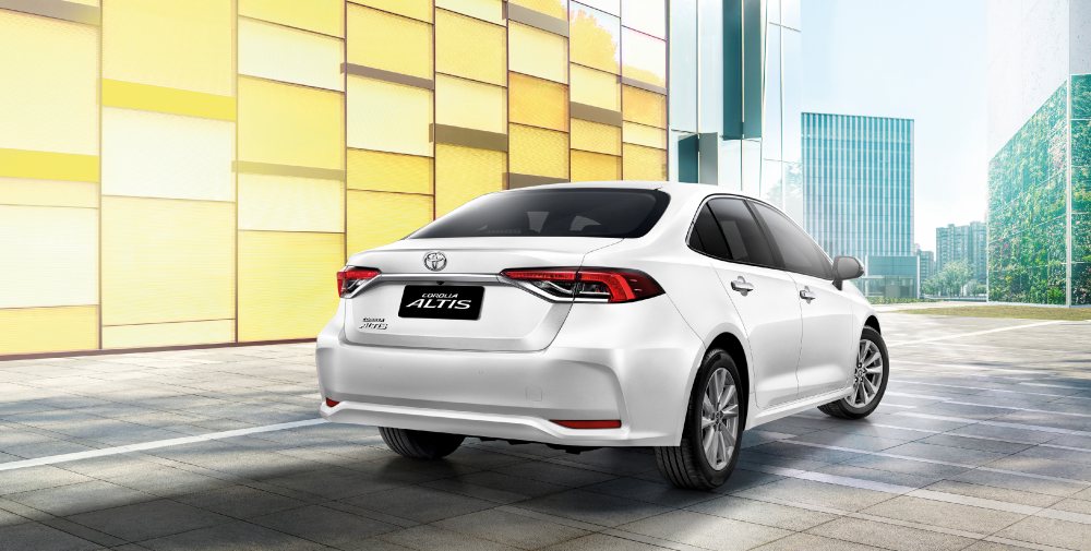 toyota corolla altis 2025