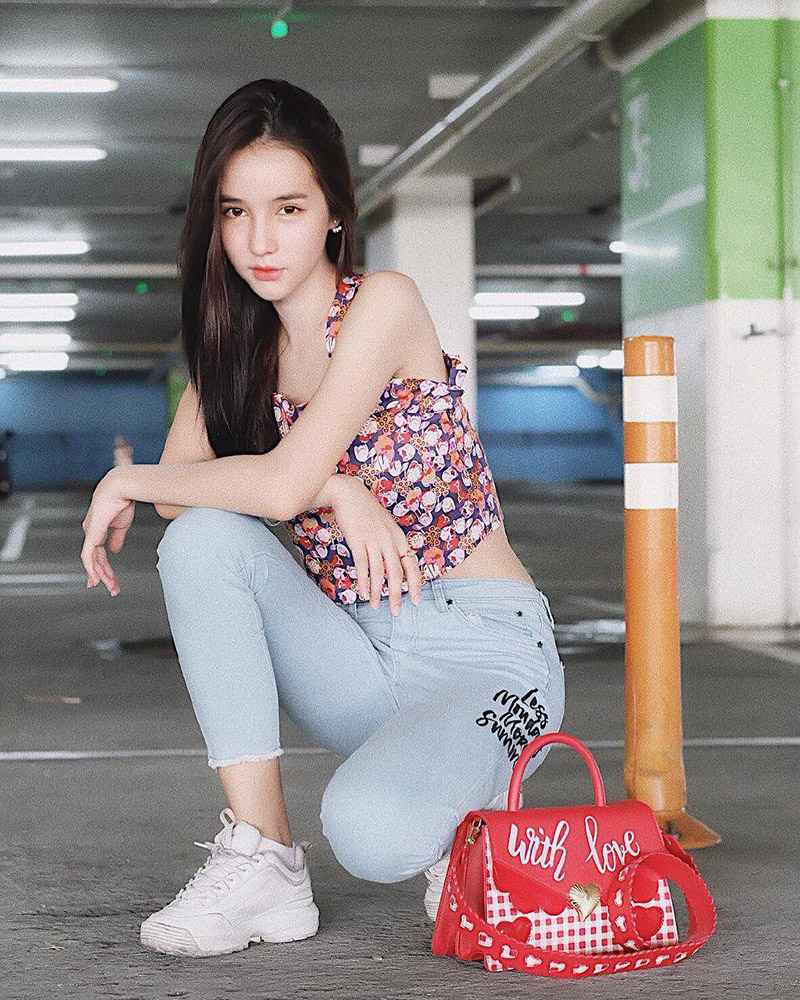 โยชิ รินรดา