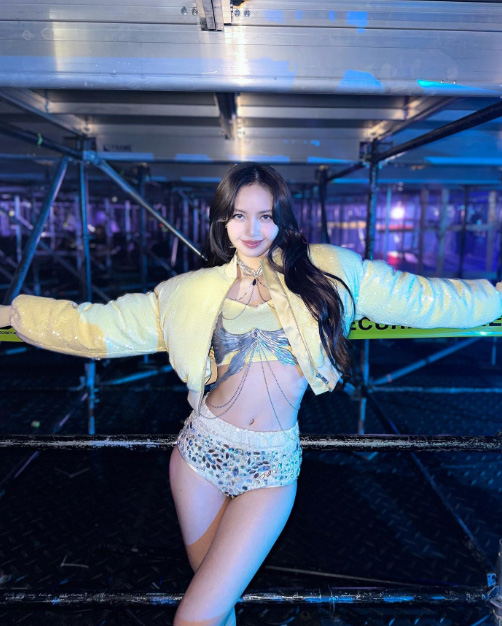 ลิซ่า BLACKPINK นักร้องเกาหลี