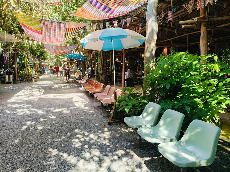 บ้านตลาดควาย จอมบึง Buffalo Market Ratchaburi