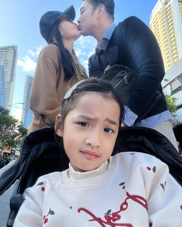 เจมส์ เรืองศักดิ์ ประกาศข่าวดี ครูก้อย ท้องลูกคนที่ 2 