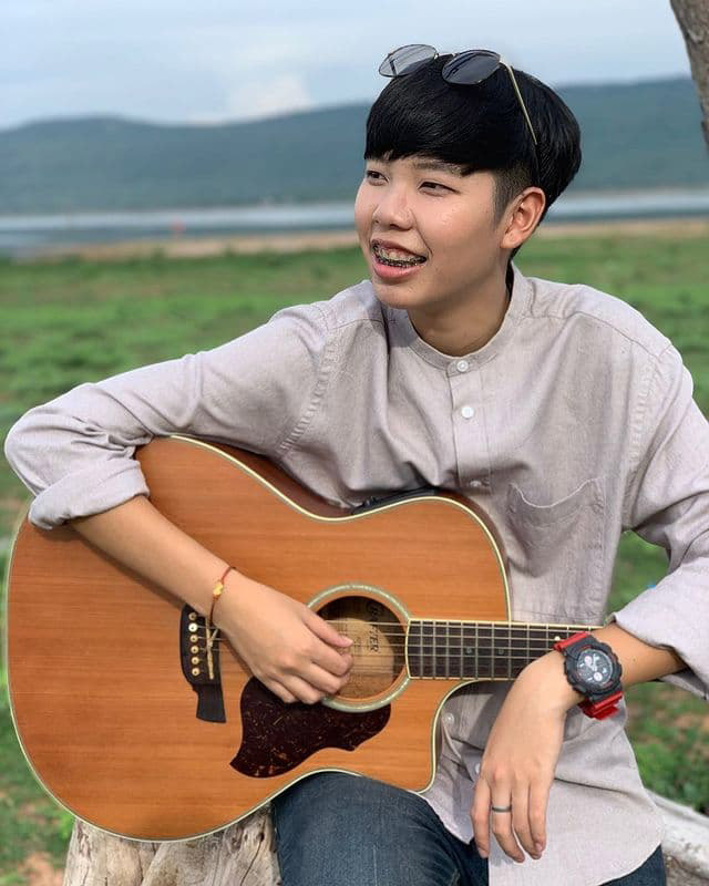 นักร้องลูกทุ่งชาย