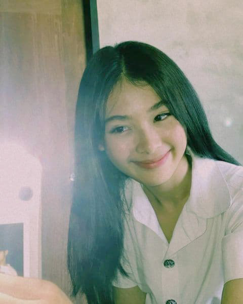 ลูกดาราตลก, บอล เชิญยิ้ม