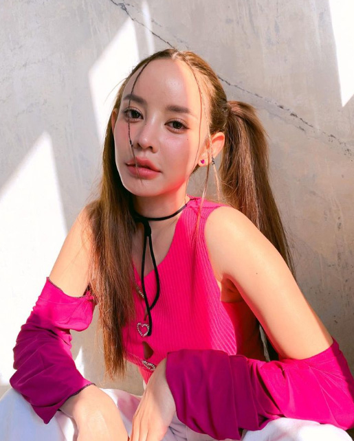 แก้มกี้ กชวรรณ ประวัติ