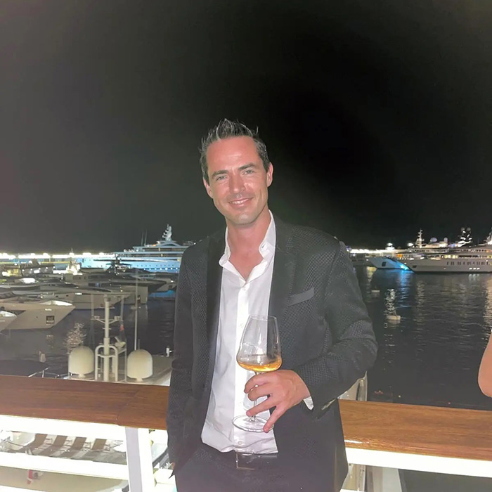 มหาเศรษฐี 