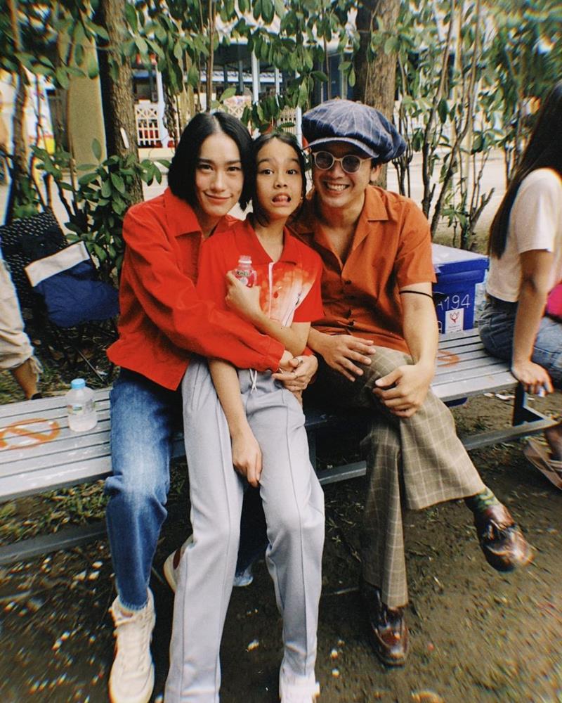 แอมมี่ บอตทอมบลูส์