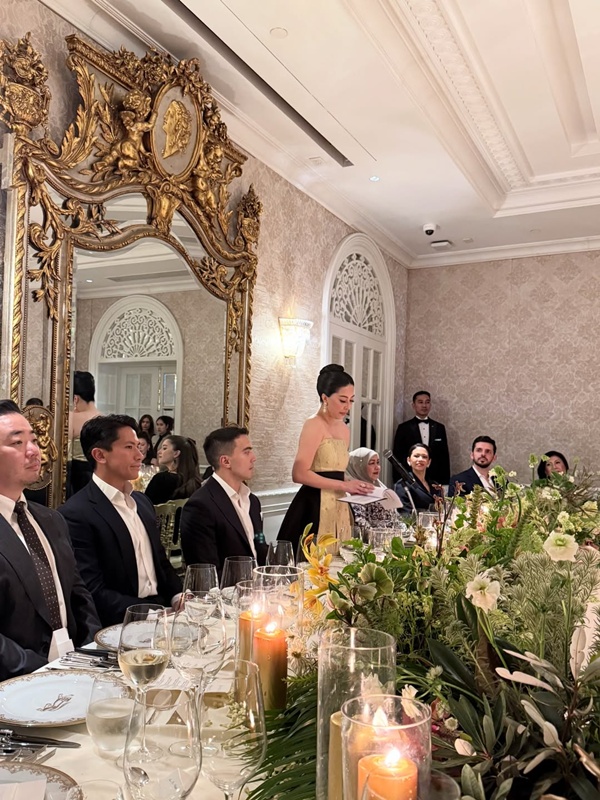 ไฮโซเซนต์ มิว นิษฐา