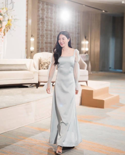 เอวา ปวรวรรณ หรือ เอวา ตลกหกฉาก สาวสวย รวย เก่ง ทายาทธุรกิจหมื่นล้าน