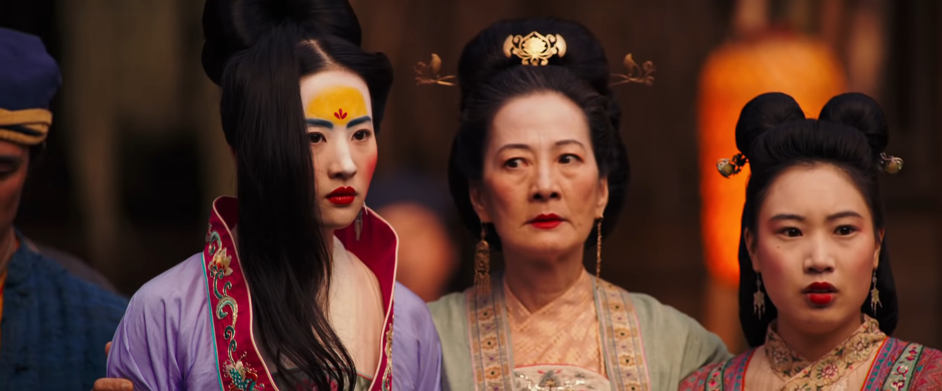 หนัง มู่หลาน 2020 Mulan หลิวอี้เฟย เป็นวีรสตรีแดนมังกร