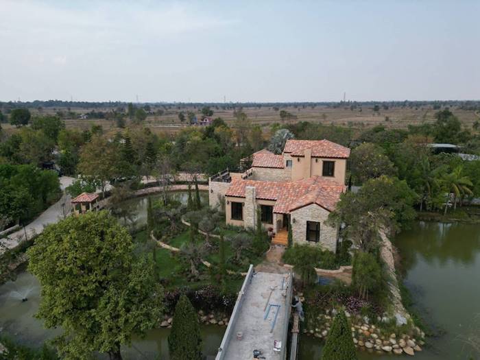 ส่องเรือนหอ เอมมี่ รัชฎา