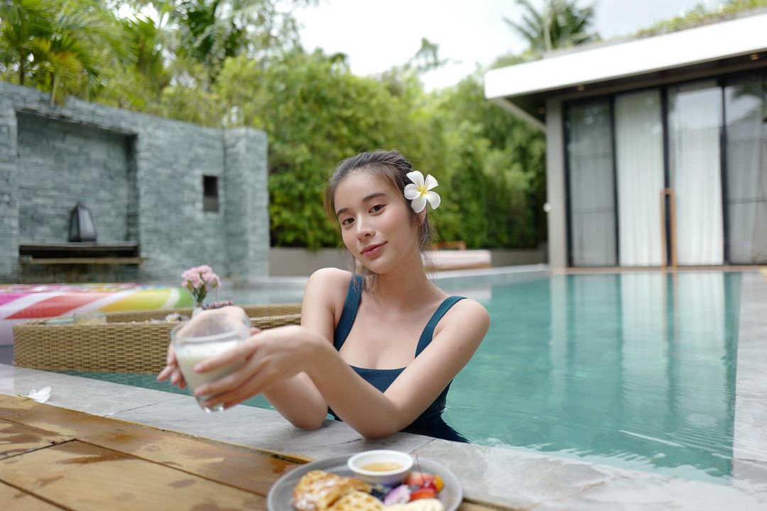 เก้า สุภัสสรา