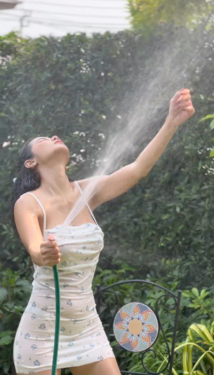 น้องแน๊ต เกศริน