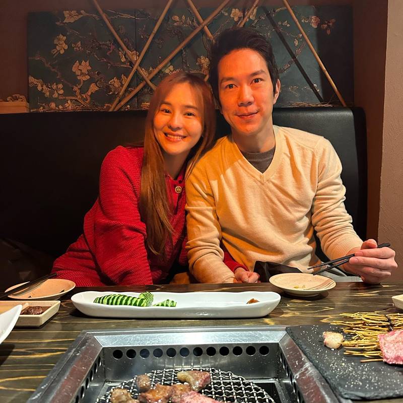 ออม สุชาร์, แอมป์ พิธาน