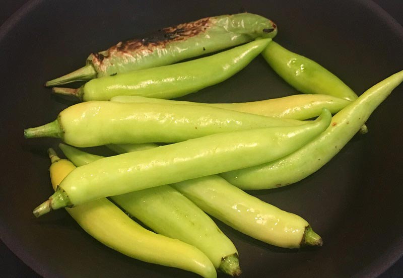 น้ำพริกหนุ่ม