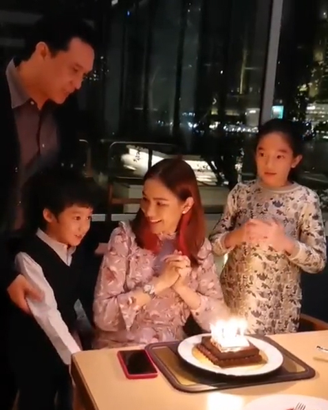 กบ บรู๊ค