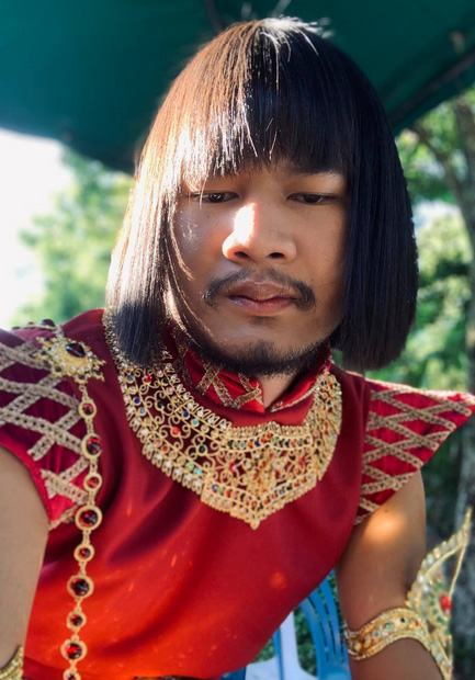 เปิดประวัติ ด้งเด้ง ณัฐวุฒิ หรือ จ่าลอด ไทบ้าน พระเอกจักรวาลภาพยนตร์ไทบ้าน