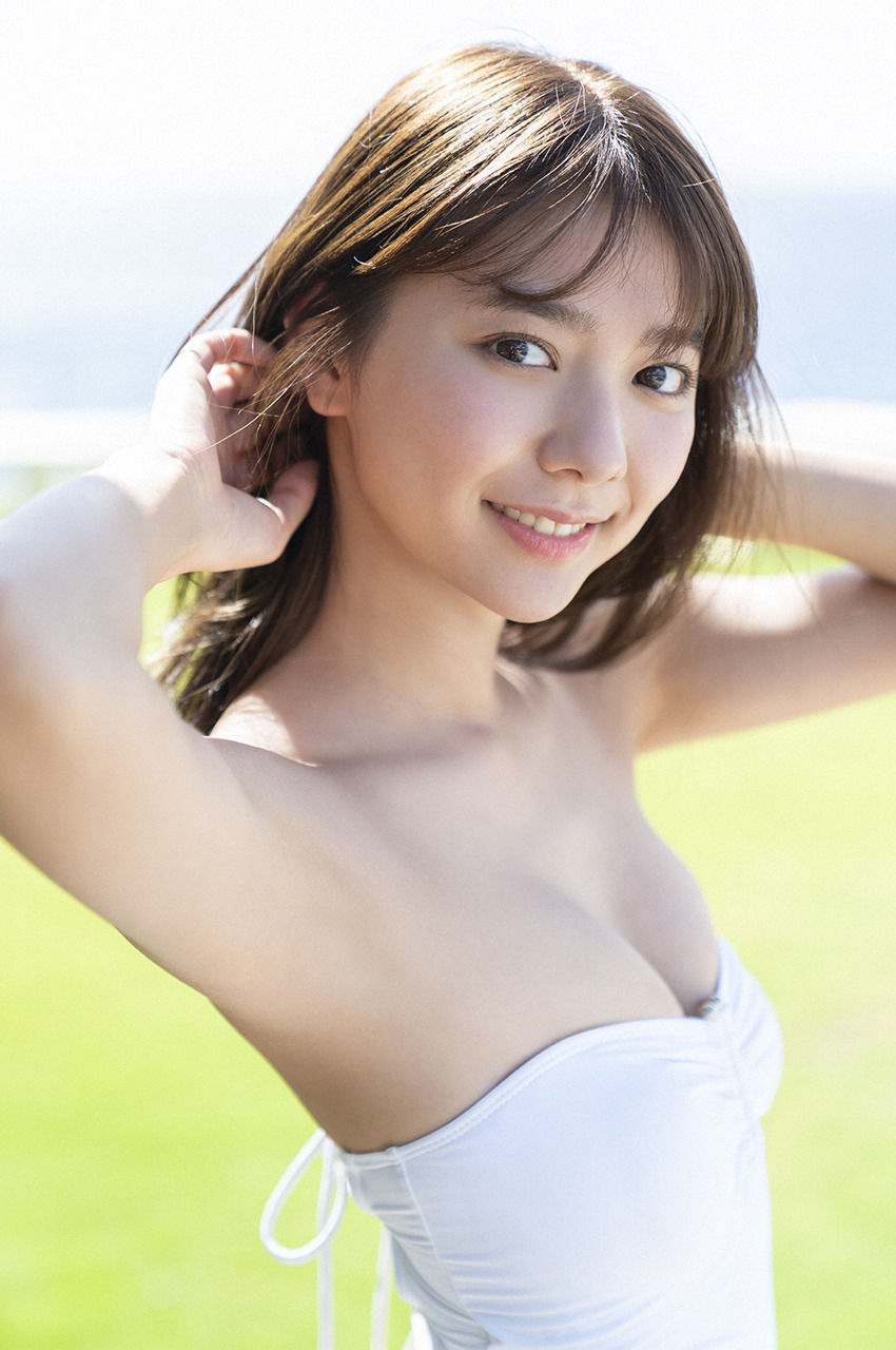 Asuka Kawazu