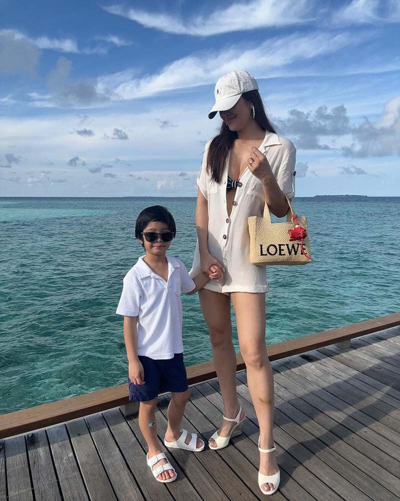 เอมมี่ มรกต