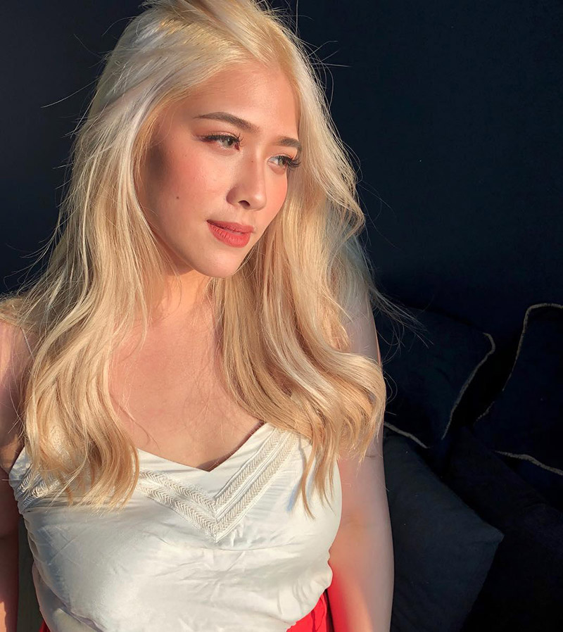 เพ็บ นัยน์ชนก