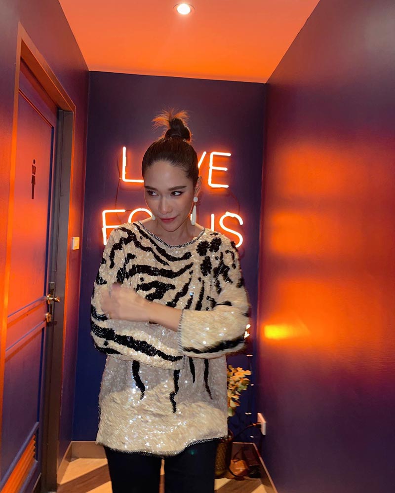 พลอย เฌอมาลย์