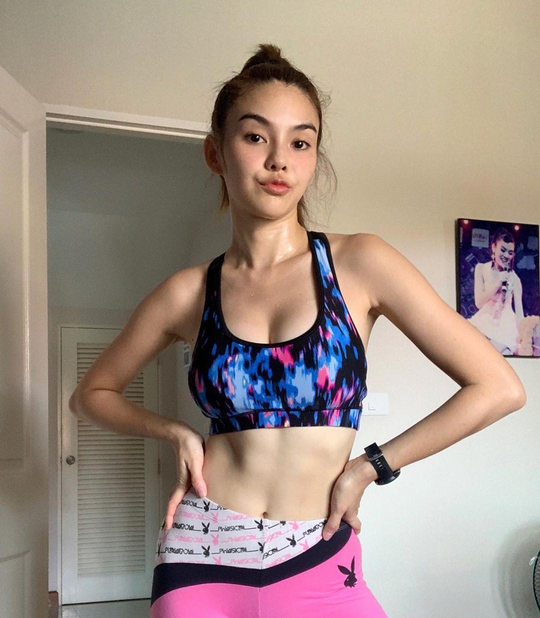 หลิว อาจารียา